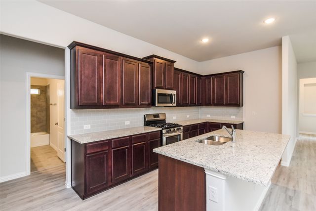 16600 Hidden Cove Drive, Celina, TX 75009