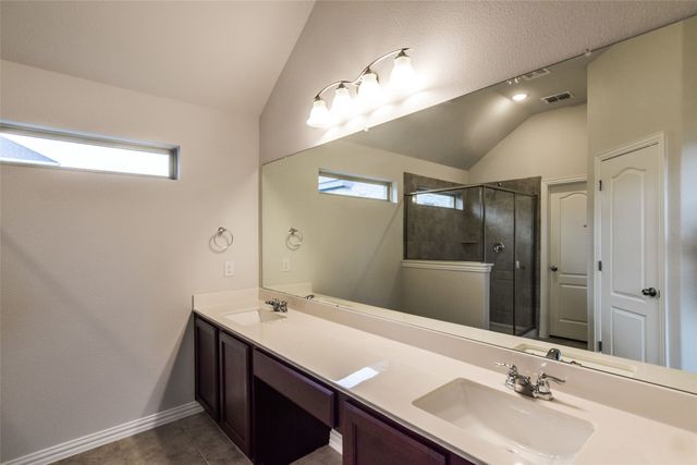 16600 Hidden Cove Drive, Celina, TX 75009