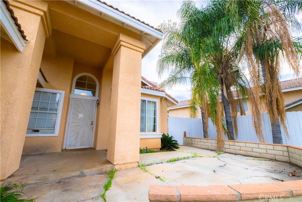27921 Golden Hill Court, Menifee, CA 92585 — photo 4