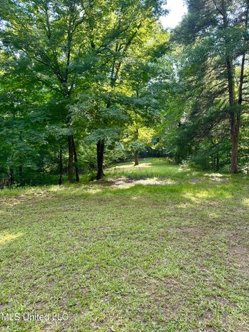 1867 Mt. Alban Road, Vicksburg, MS 39180