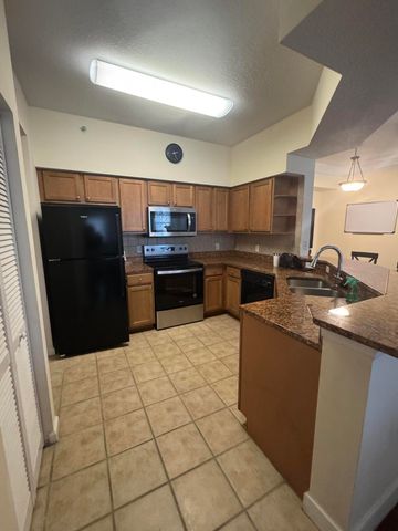 9849 Baywinds 8204, West Palm Beach, FL 33411