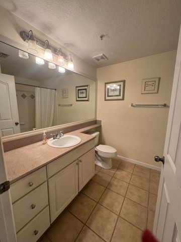 9849 Baywinds 8204, West Palm Beach, FL 33411