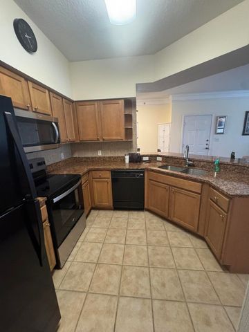 9849 Baywinds 8204, West Palm Beach, FL 33411