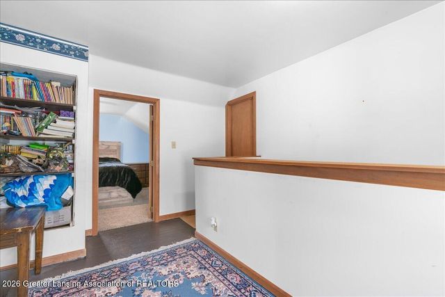 725 N Cochran Avenue, Charlotte, MI 48813