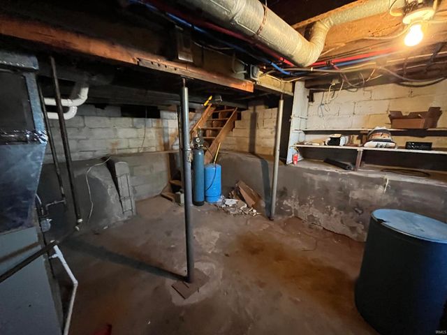 12573 Beckley Street, Granger, IN 46530