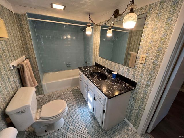 12573 Beckley Street, Granger, IN 46530