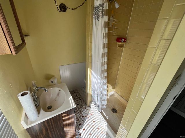 12573 Beckley Street, Granger, IN 46530