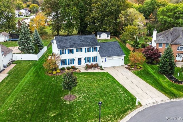 7373 Balla Drive, Wheatfield, NY 14120