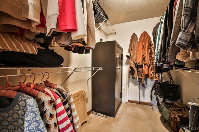 7373 Balla Drive, Wheatfield, NY 14120