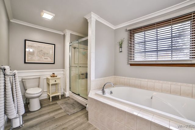 7373 Balla Drive, Wheatfield, NY 14120