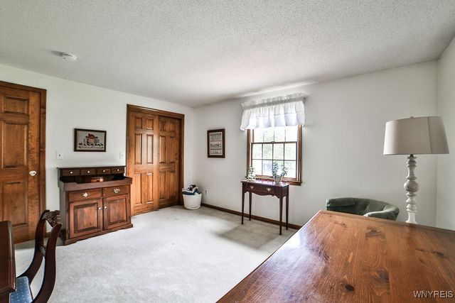 7373 Balla Drive, Wheatfield, NY 14120