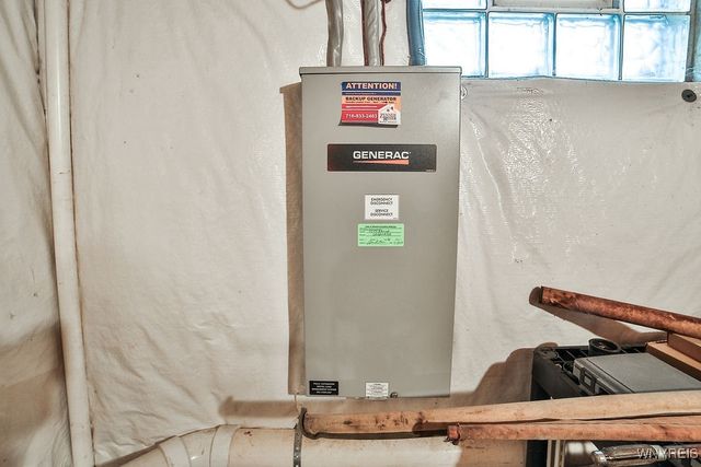 7373 Balla Drive, Wheatfield, NY 14120