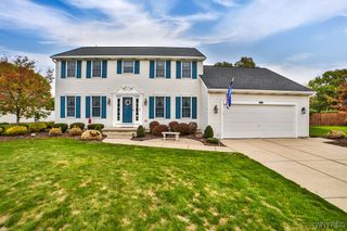 7373 Balla Drive, Wheatfield, NY 14120