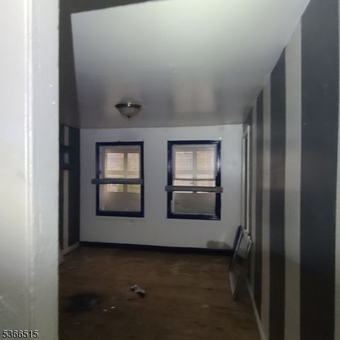 471 S 16Th St, Newark City, NJ 07103