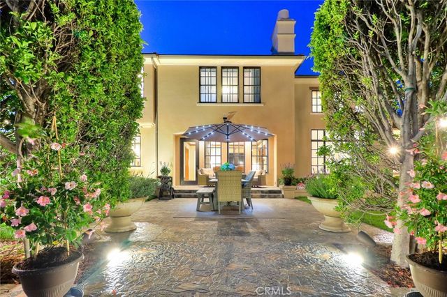 725 Carriage House, Arcadia, CA 91006