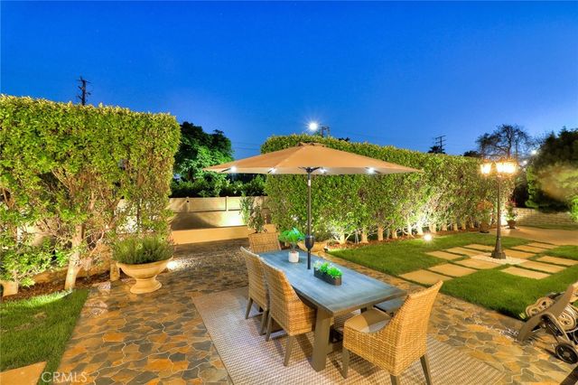 725 Carriage House, Arcadia, CA 91006