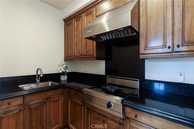 725 Carriage House, Arcadia, CA 91006