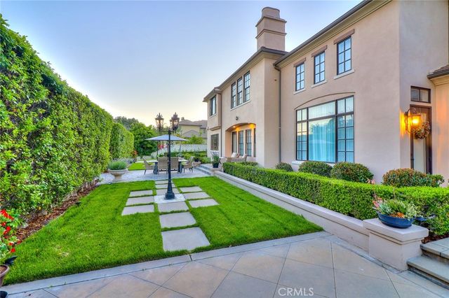 725 Carriage House, Arcadia, CA 91006