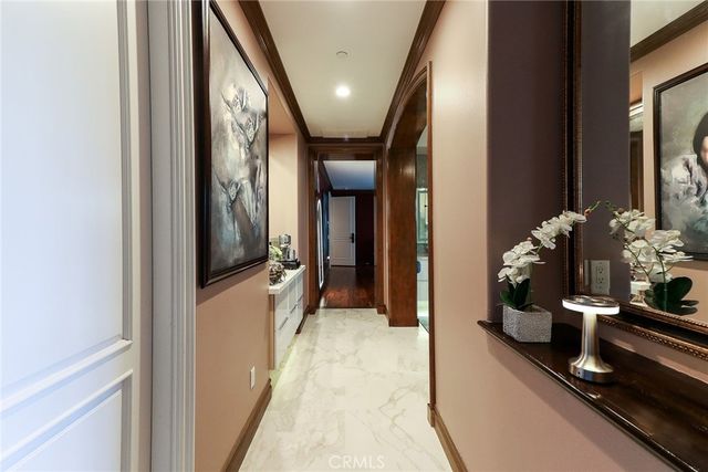 725 Carriage House, Arcadia, CA 91006