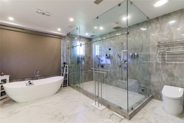 725 Carriage House, Arcadia, CA 91006