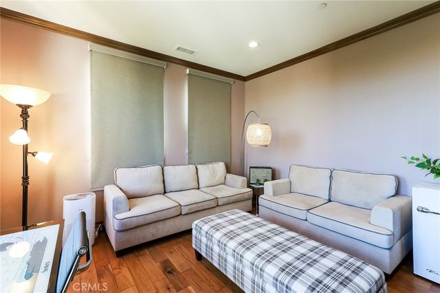 725 Carriage House, Arcadia, CA 91006