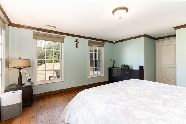 725 Carriage House, Arcadia, CA 91006