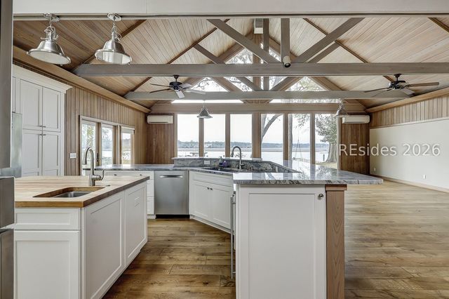 12 Widewater Rd, Hilton Head Island, SC 29926