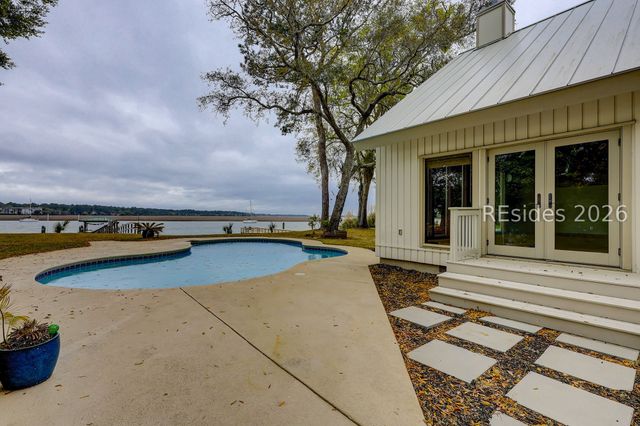 12 Widewater Rd, Hilton Head Island, SC 29926