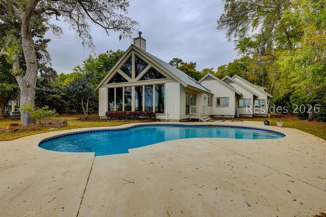12 Widewater Rd, Hilton Head Island, SC 29926