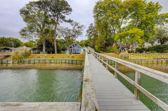 12 Widewater Rd, Hilton Head Island, SC 29926