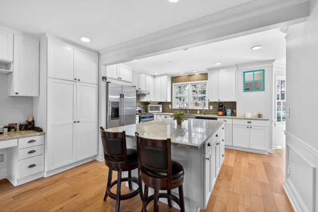 1086 Atherton Lane, Woodstock, GA 30189