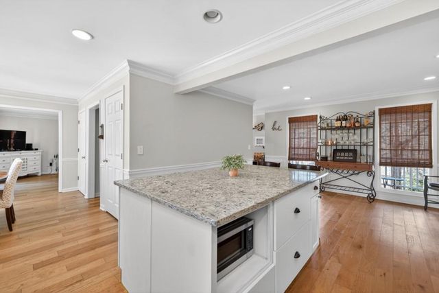 1086 Atherton Lane, Woodstock, GA 30189