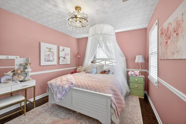 1086 Atherton Lane, Woodstock, GA 30189