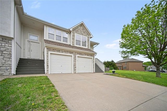 7537 McCoy Street, Shawnee, KS 66227