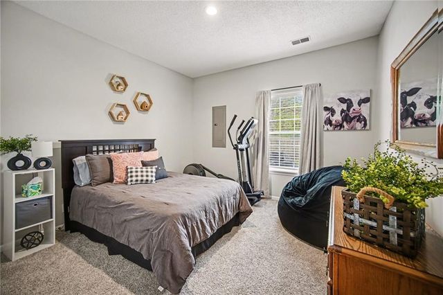7537 McCoy Street, Shawnee, KS 66227