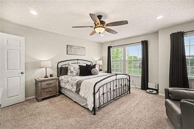 7537 McCoy Street, Shawnee, KS 66227