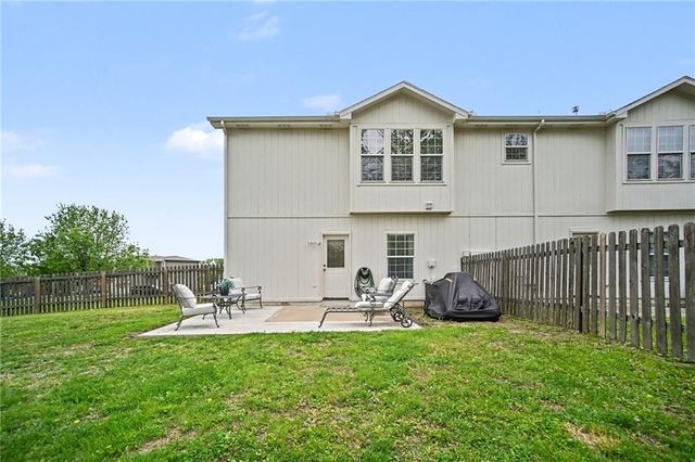 7537 McCoy Street, Shawnee, KS 66227