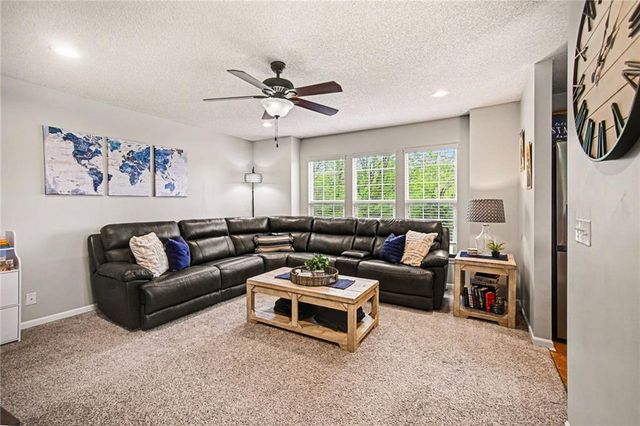 7537 McCoy Street, Shawnee, KS 66227