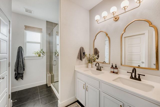 2000 Hermia ST, Austin, TX 78741