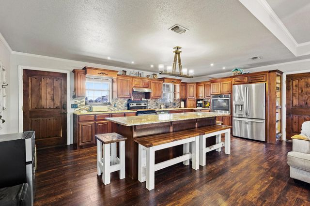 625 COUNTY ROAD 13300, Paris, TX 75462