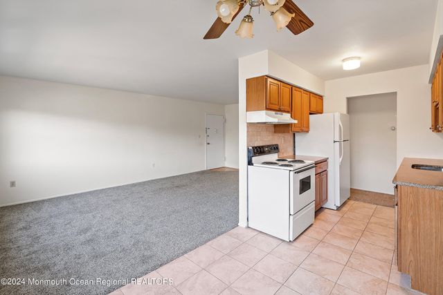 80 Manchester Court F, Freehold, NJ 07728