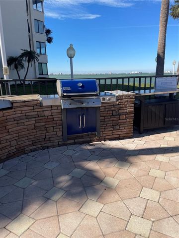 5532 LA PUERTA DEL SOL BOULEVARD 138, St Petersburg, FL 33715