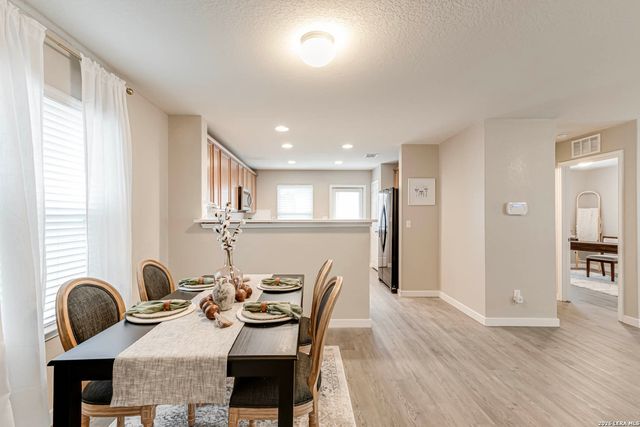 11737 Silver Sky, San Antonio, TX 78254