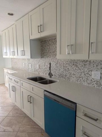 582 BOCA CIEGA POINT BOULEVARD N, St Petersburg, FL 33708