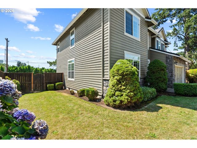 10290 Sw HOMESTEAD Ln, Beaverton, OR 97008