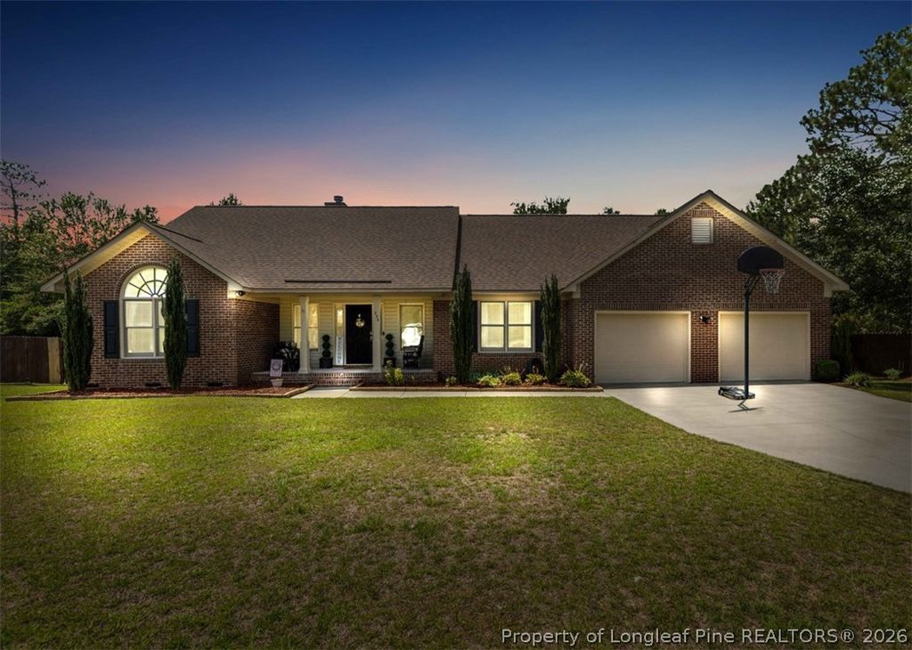 726 Foxcroft Drive, Fayetteville, NC 28311 — photo 2