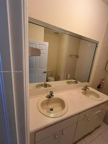 10908 SW 240th Ln, Homestead, FL 33032