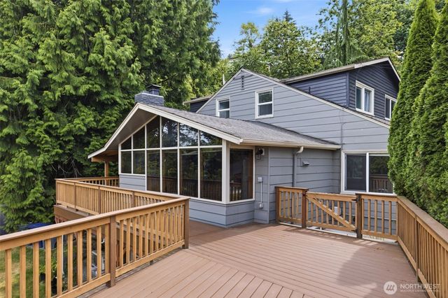 11331 E Riverside Drive, Bothell, WA 98011