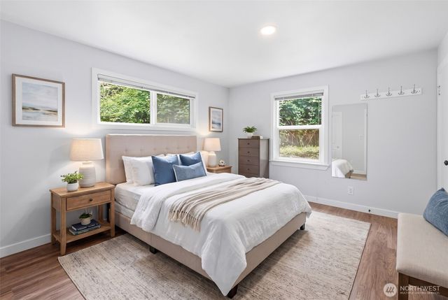 11331 E Riverside Drive, Bothell, WA 98011
