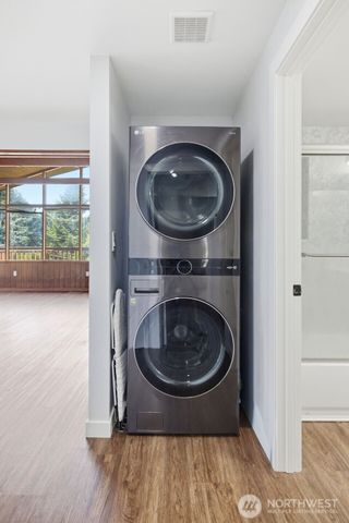 11331 E Riverside Drive, Bothell, WA 98011